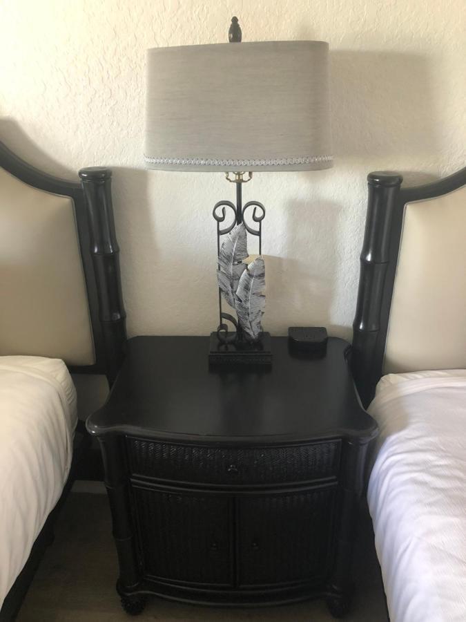 Holiday Isles Resort Madeira Beach Eksteriør bilde